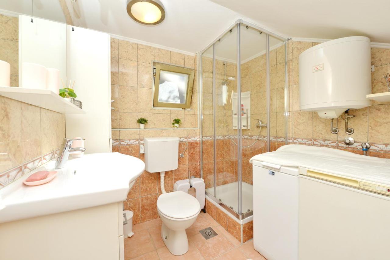 Beautiful 1-Bed Apartment Kristijan Zadar Eksteriør billede